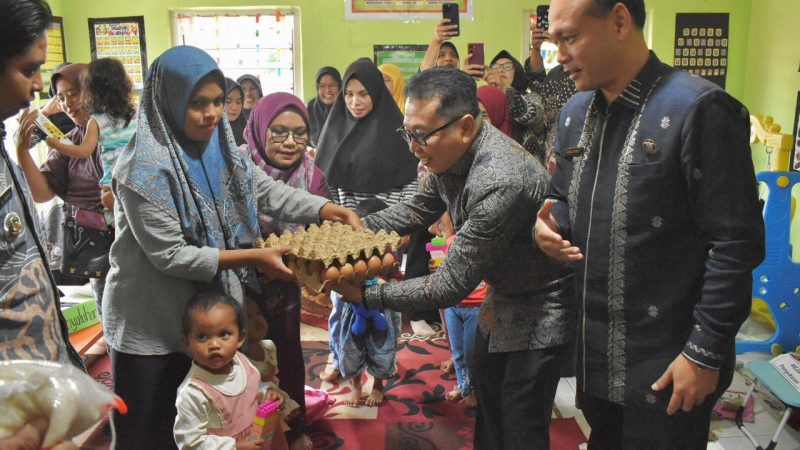 Tinjau Pelaksanaan Posyandu, Jasman: Ini Program Prioritas Kita Untuk Menurunkan dan Mencegah Stunting di Payakumbuh