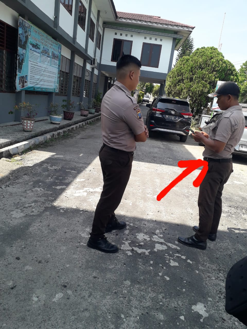 Satpam Sebut Dirinya Berkuasa Penuh di Sekolah Milik Negara SMKN 3 Pematangsiantar