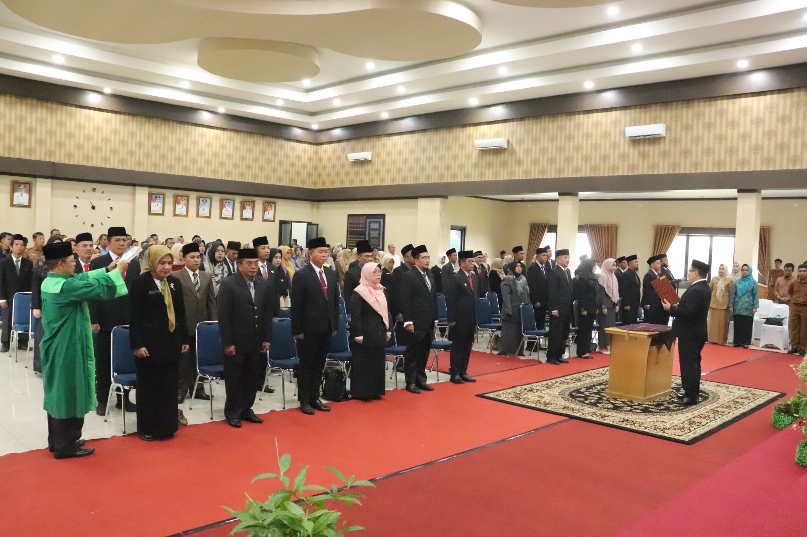Lantik Pejabat di Lingkungan Pemko Payakumbuh, Jasman: Selamat Bekerja Tetap Ikuti Aturan dan Taat Hukum
