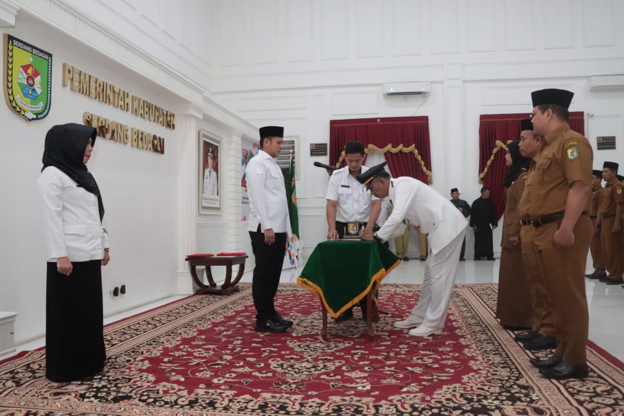 Kembali Lantik Sejumlah Pejabat di Lingkungan Pemkab Sergai, Ini Pesan Wakil Bupati