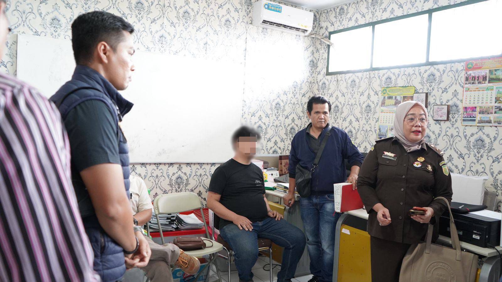 Kanwil DJP Sumut I dan Kepolisian Daerah Sumatera Utara Sinergi Serahkan Tersangka dan Barang Bukti Kasus Pidana Perpajakan kepada Kejaksaan Tinggi Sumatera Utara