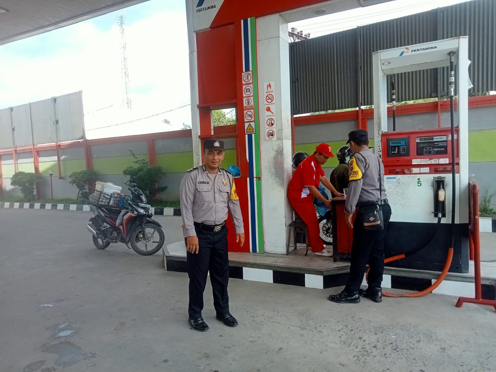 Mencegah Kecurangan BBM, Polres Pematangsiantar Kembali Intensifkan Patroli Dialogis ke SPBU
