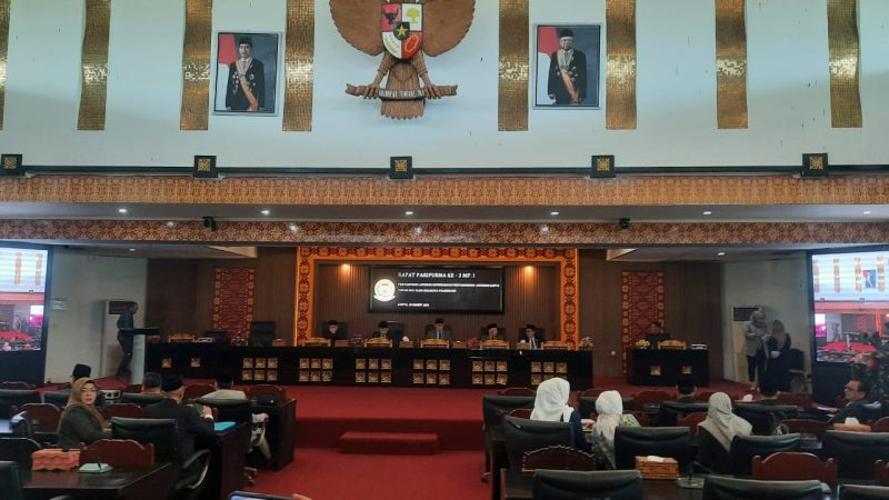 Rapat Paripurna Ke- 3 MP. 1 Penyampaian LKPJ Tahun 2023 Oleh Walikota Palembang