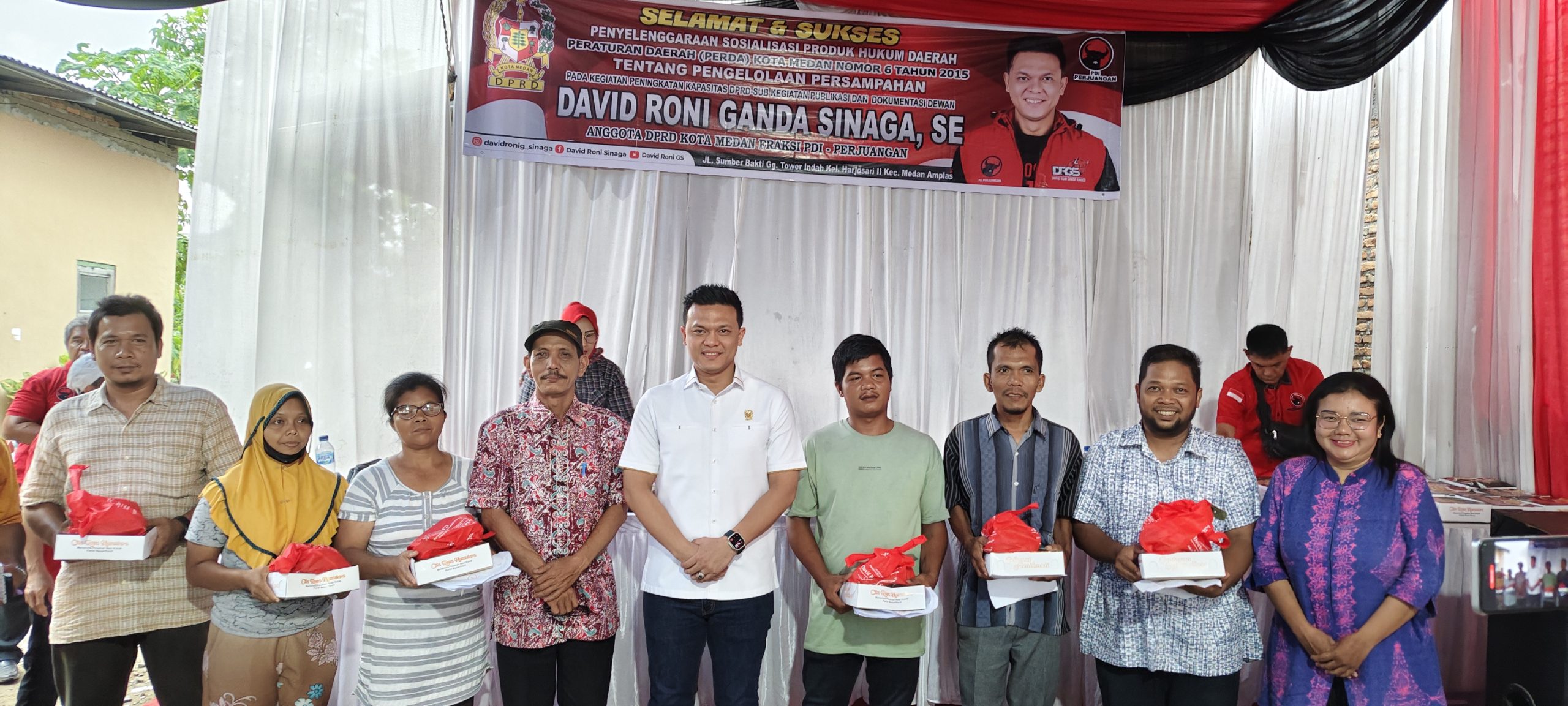 David Roni Ganda Sinaga Himbau Warga Jalan Sumber Bakti Gg. Tower Tidak Buang Sampah Sembarangan