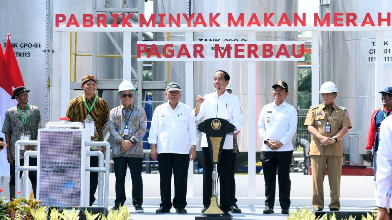 Dampingi Presiden Joko Widodo Resmikan Pabrik Minyak Makan Merah, Pj Gubernur Hassanudin Sambut Baik Hilirisasi Berbasis Rakyat di Sumut