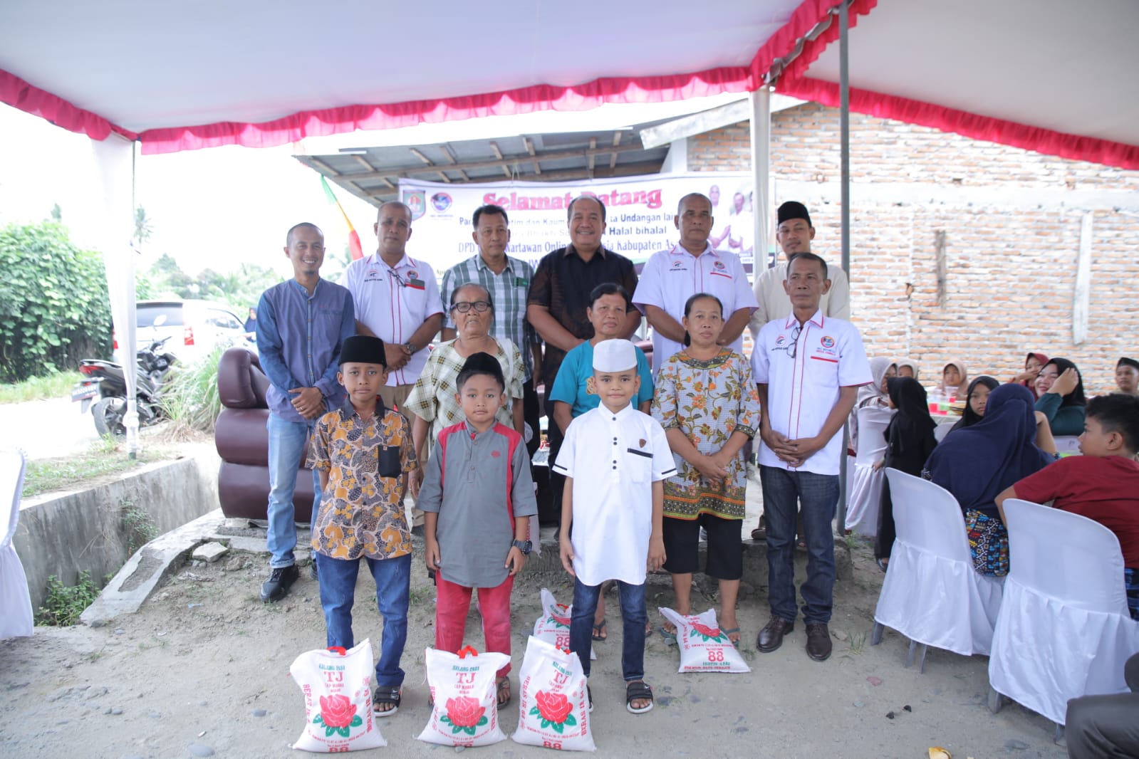 DPD IWO Indonesia Kabupaten Asahan Gelar Bhakti Sosial dan Halal Bihalal