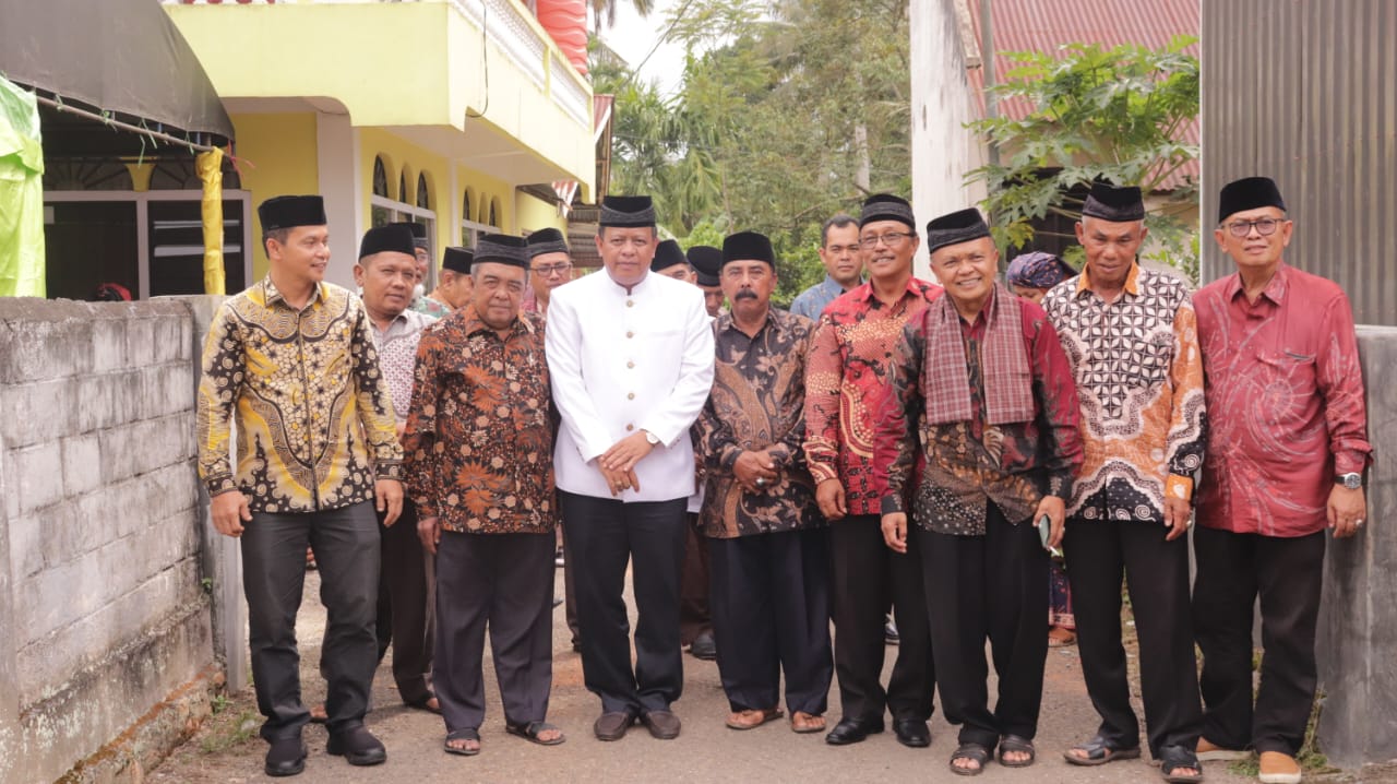 Prosesi Mancari Laki di Kanagarian Payobasuang, Ketua LKAAM: Membangkitkan Kembali Kelestarian Adat di 10 Nagari di Payakumbuh