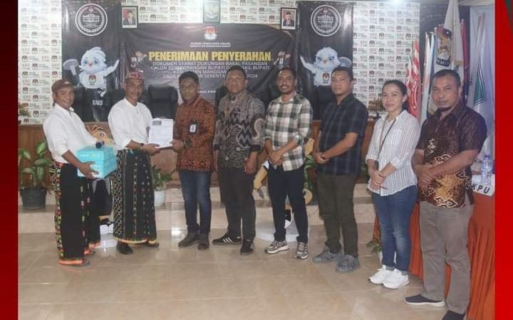 KPU Mabar, Menerima Penyerahan Dokumen Syarat Dukungan Balon Perseorangan H.Abdul Asis – Sirilus Ladur Pilkada 2024