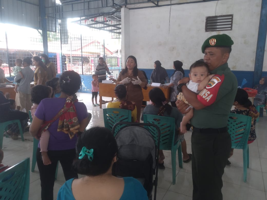 Babinsa Koramil  14/PB Dampingi Giat POSYANDU di Wilayah Binaan