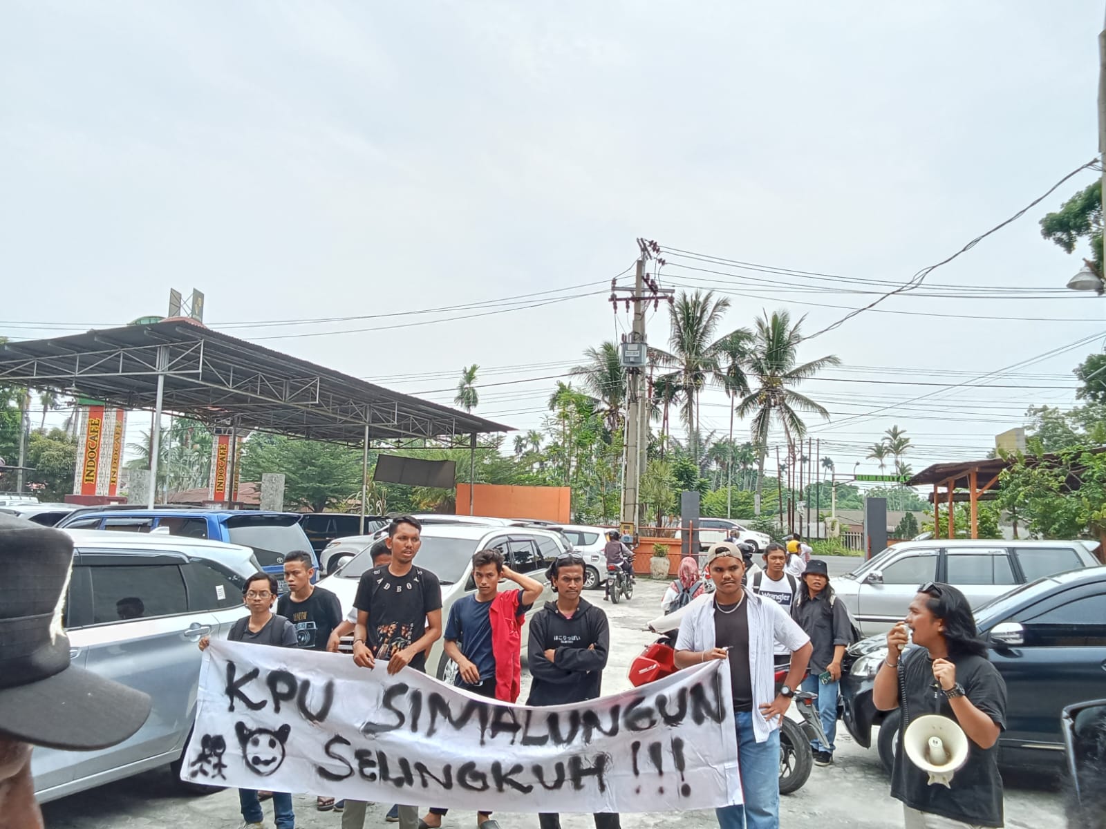 Mahasiswa Lakukan Unras Terkait Pelantikan PPK Simalungun, KPU Disinyalir Selingkuh