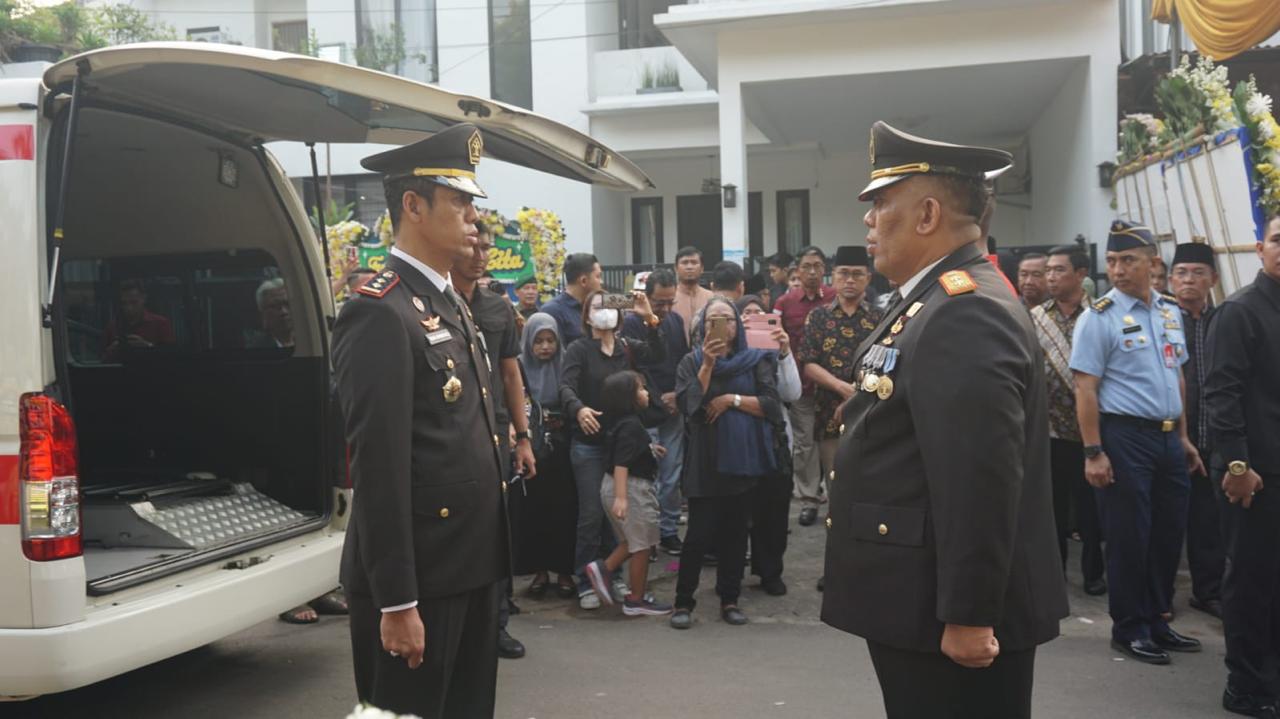 Kabar Duka Menyelimuti Keluarga Besar Rutan Cipinang Atas Wafatnya Bapak Dr. Hendra Ekaputra KaKanwil Kemenkumham Kalteng