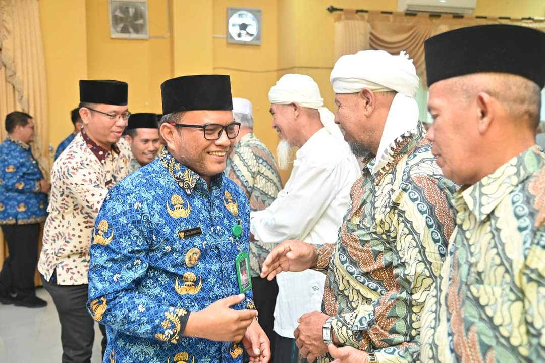 Pj.Walikota Bai’at dan Lantik Dewan Hakim MTQ XXIII Tingkat Kota Padangsidimpuan