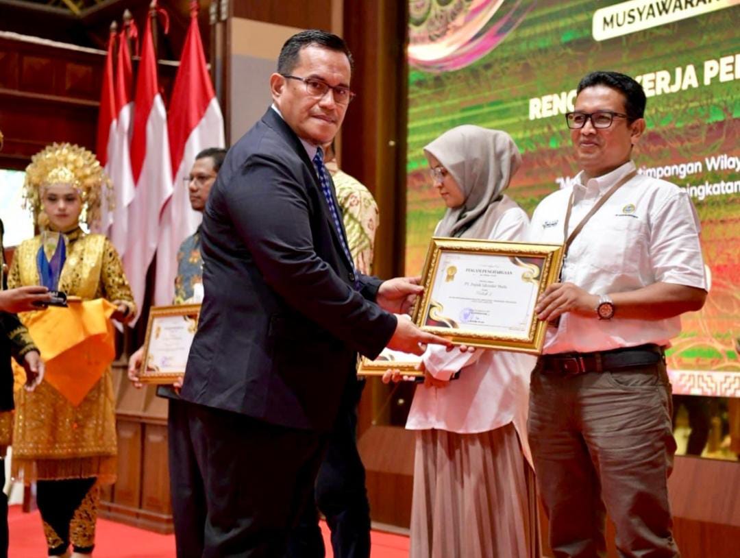 PT Pupuk Iskandar Muda Raih Penghargaan Terbaik TJSL di Aceh Tahun 2024