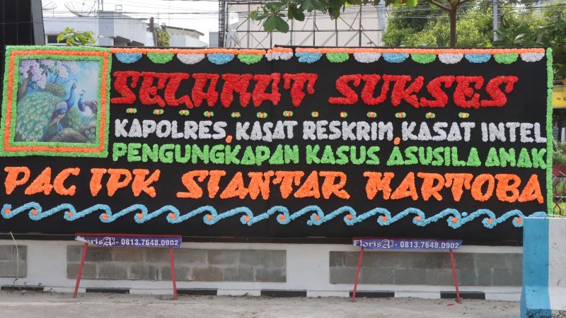Berhasil Ungkap Kasus Asusila, Polres Pematangsiantar Dibanjiri Papan Bunga Ucapan Selamat dan Sukses