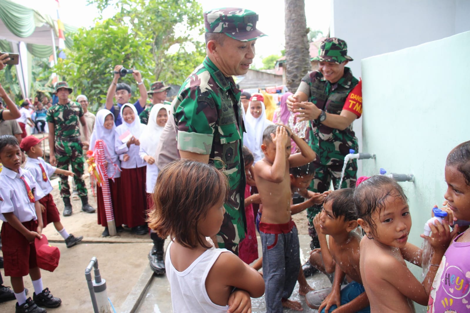 TMMD Ke-120 Kodim 0209/LB Wujudkan Mimpi Puluhan Tahun Warga Selat Beting Miliki Air Bersih