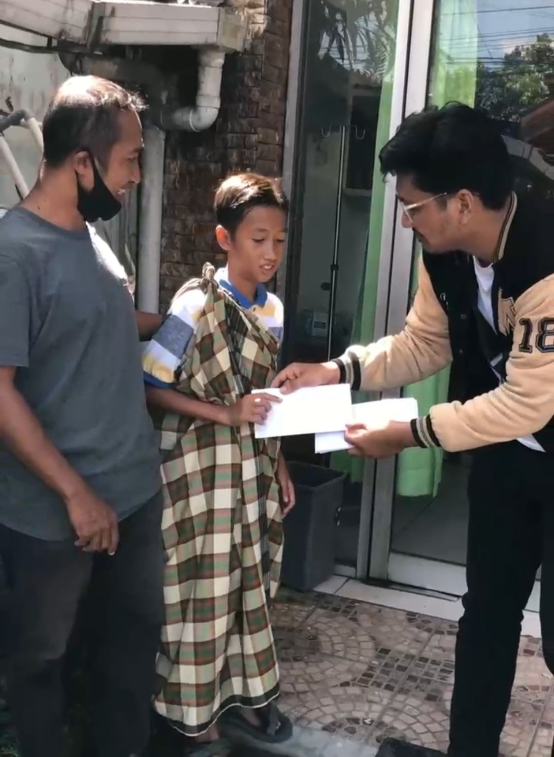 Aliansi Pemuda Sumut Bersama Nikson Nababan Gelar Sunat Rasul di Medan