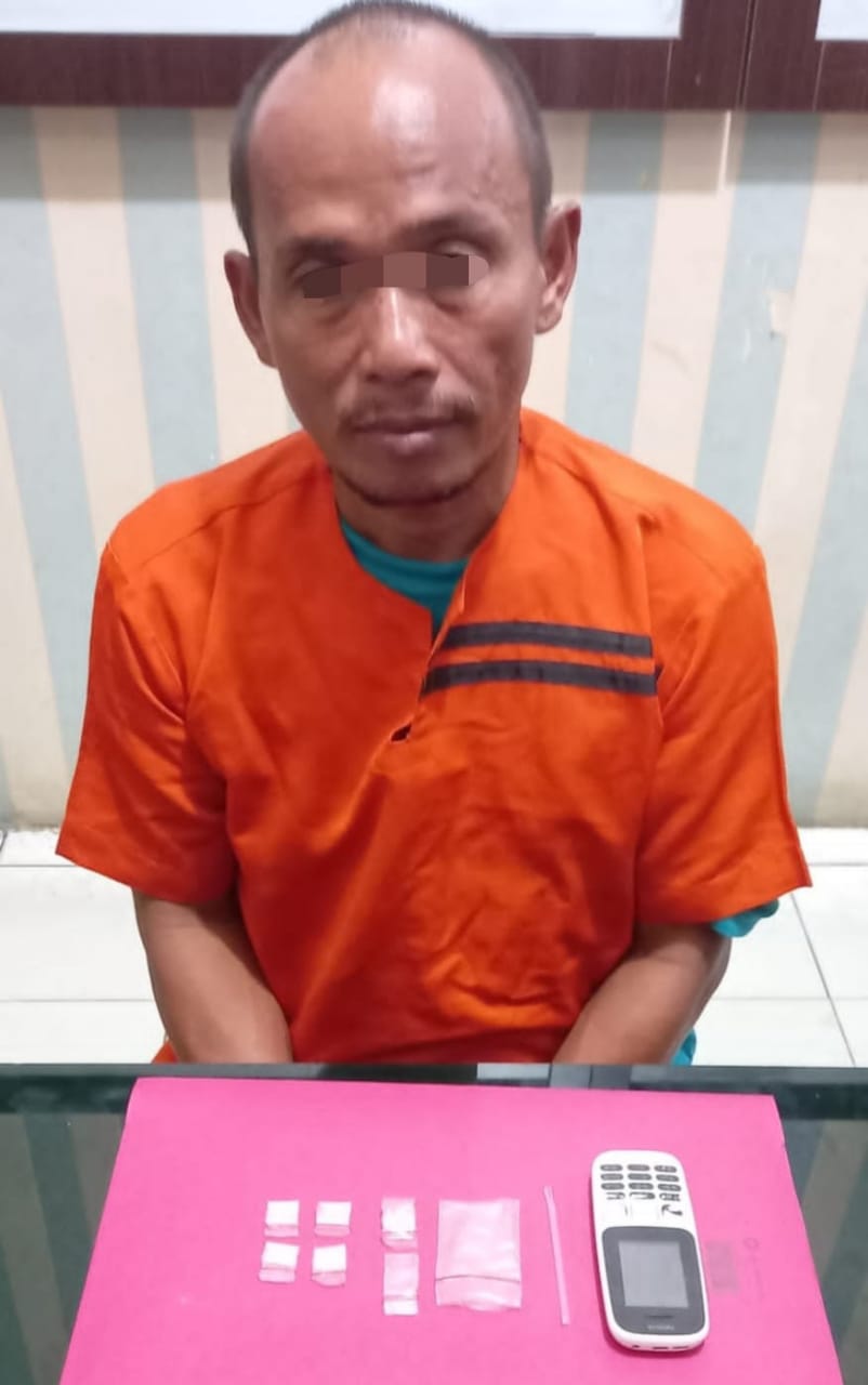Polsek Rengat Barat Inhu, Ringkus Pria Paruh Baya Pengedar Sabu