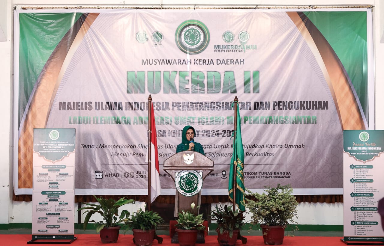 Wali Kota Hadiri Mukerda II MUI dan Pelantikan Pengurus LADUI MUI Kota Pematangsiantar Masa Khidmat 2024-2027