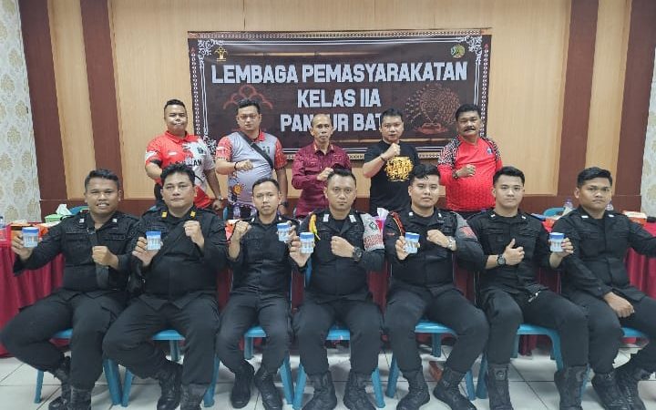 Plt Kalapas Pimpin Rapat Dinas Sekaligus Laksanakan Tes Urine Kepada Seluruh Petugas Lapas Pancur Batu