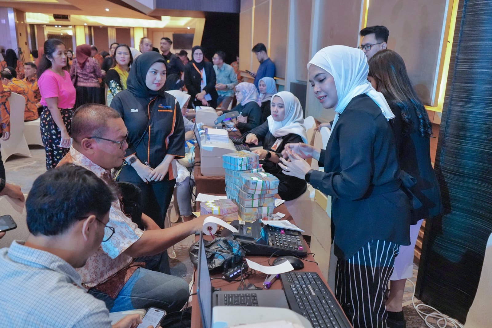 Sadari Pajak Bermanfaat Untuk Pembangunan Kota Medan, Wajib Pajak Potensial Bayar PBB Tepat Waktu