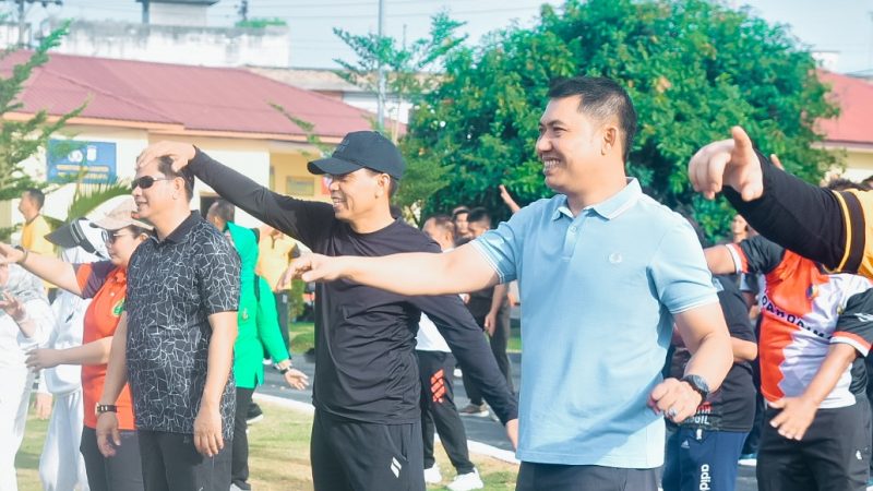 Ikut Sambut HUT Bhayangkara, Pj. Bupati Heri Hadiri Olahraga Bersama