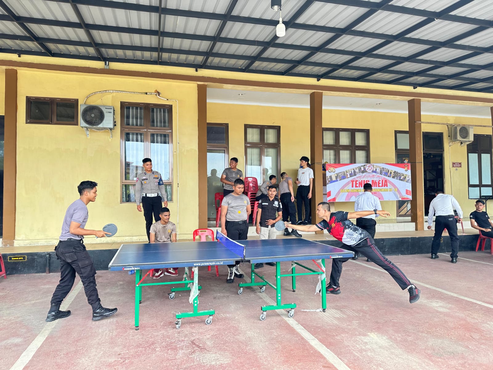 Semarak Hari Bhayangkara ke-78, Polres Aceh Jaya Gelar Perlombaan Tenis Meja