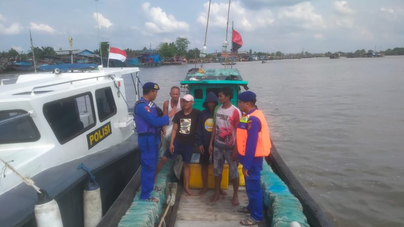 Sat Polairud Polres Tanjung Balai Patroli Menyusuri Sepanjang Perairan Tanjung balai