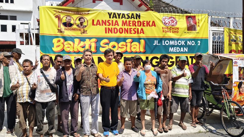 Perdana, Yayasan Lansia Merdeka Indonesia Bersama Perkumpulan Eng Chun Kong Sho Ajak Warga Medan Makan Siang Gratis