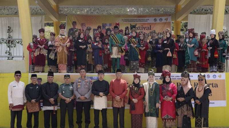 Semarak, Pemkab Lima Puluh Kota Selenggarakan Festival Bundo Kanduang