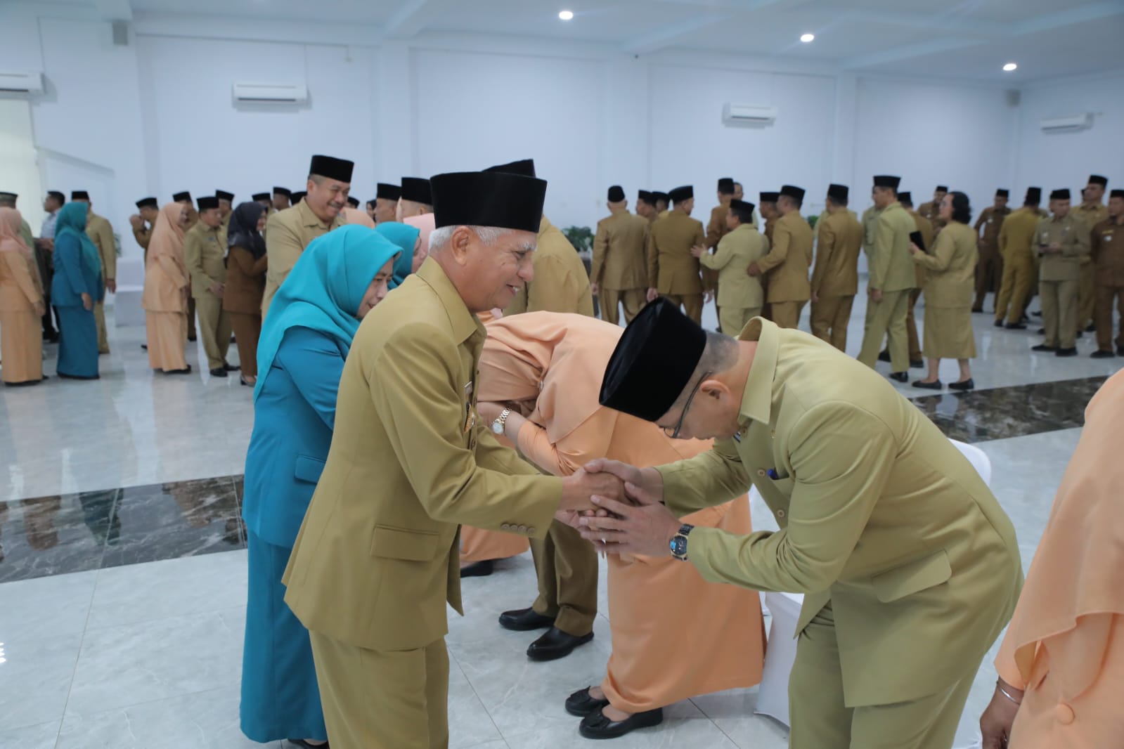 Bupati Asahan Lantik 6 Pejabat Pimpinan Tinggi Pratama Di Lingkungan Pemerintah Kabupaten Asahan