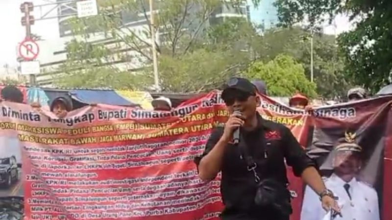 Seratusan Massa Jaga Marwah dan FMPB Demo KPK: Tangkap Bupati Simalungun, Tutup Ternak Babi PT Allegrindo
