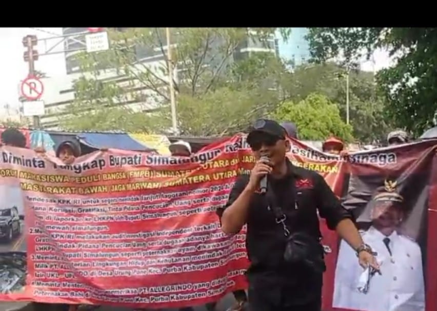 Seratusan Massa Jaga Marwah dan FMPB Demo KPK: Tangkap Bupati Simalungun, Tutup Ternak Babi PT Allegrindo