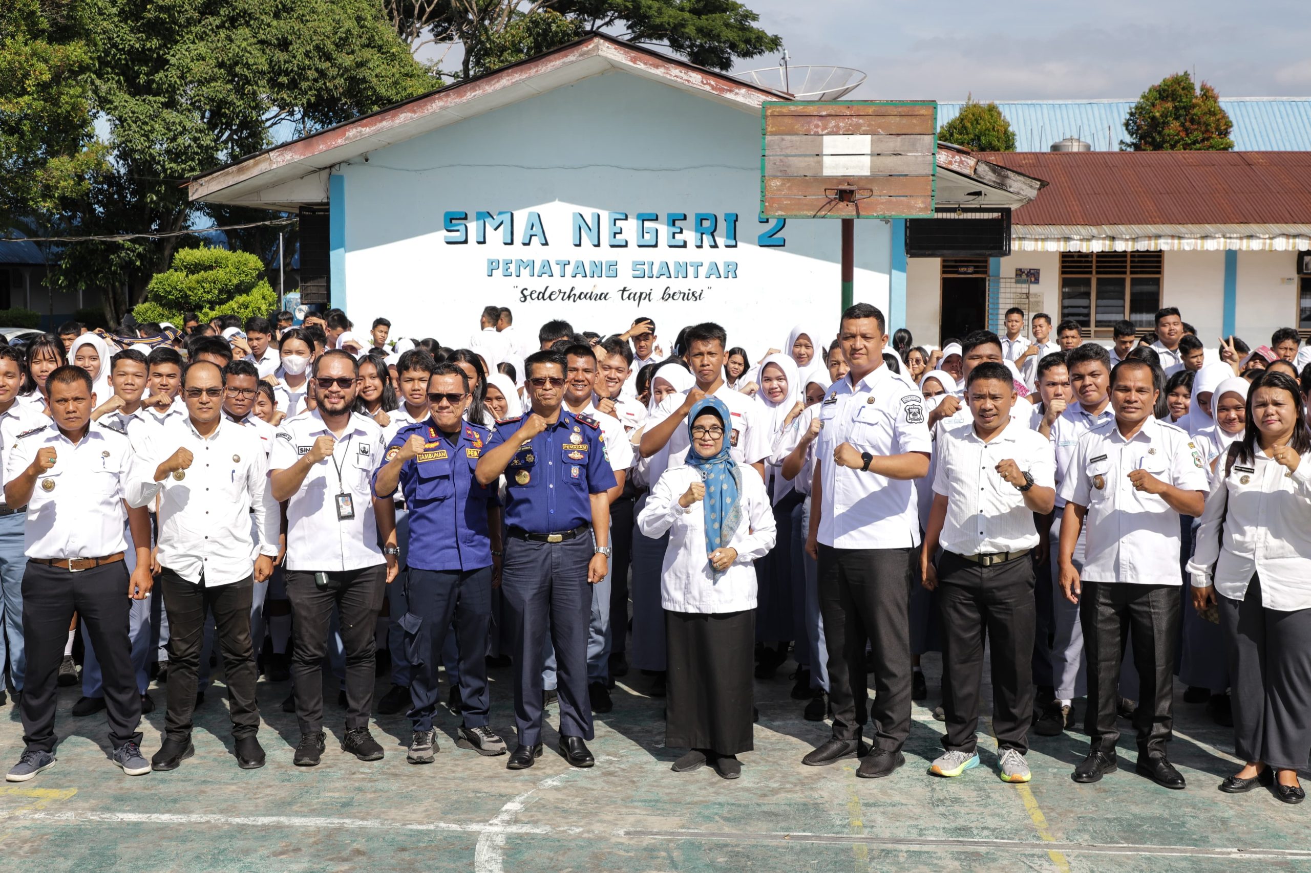 Wali Kota dr Susanti Buka Sosialisasi dan Edukasi Pencegahan dan Penanggulangan Kebakaran di SMAN 2 Pematangsiantar