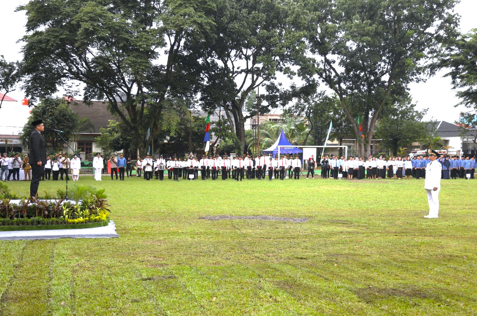 Sekretaris DPRD Kota Medan mengikuti Upacara Peringatan Hari Ulang Tahun ke-434 Kota Medan Tahun 2024