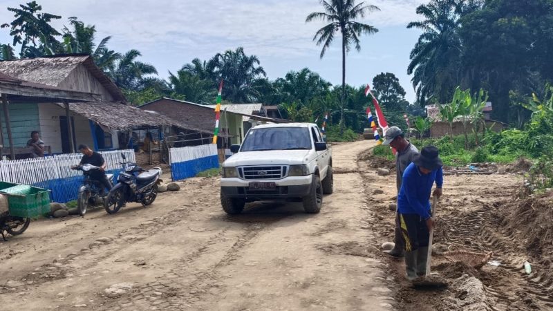 Sejak Jalan Dibangun Satgas TMMD 121 Kodim 0204/DS, Hilir Mudik Kendaraan Semakin Lancar
