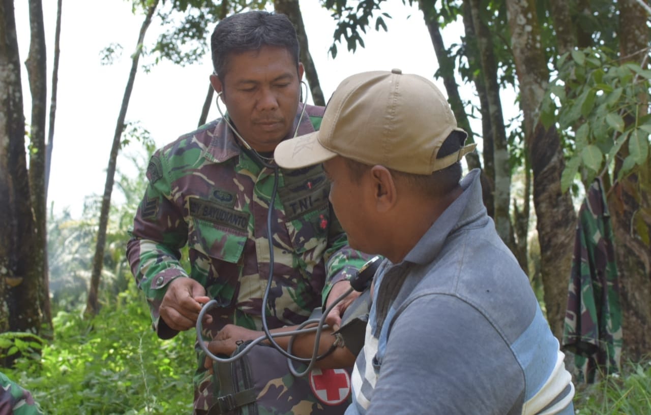 Yankes Mobile, Cara Satgas TMMD Ubah Perilaku Hidup Sehat Warga