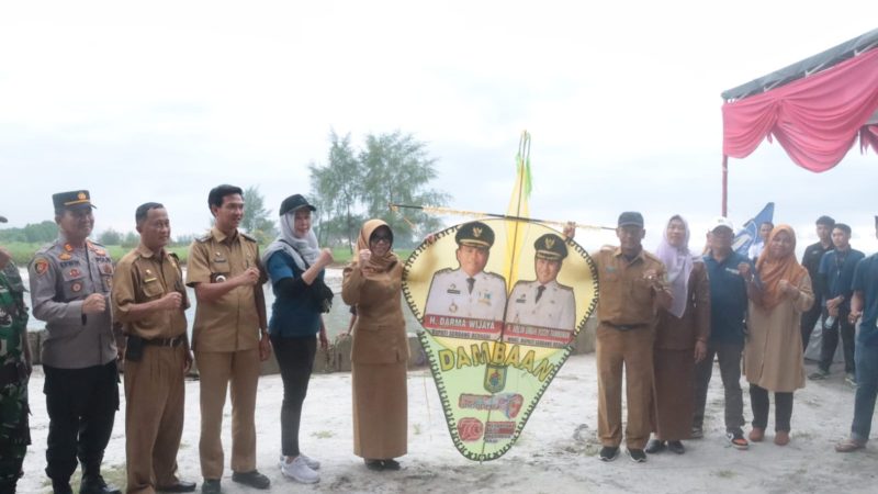 Sambut HUT ke-79 RI, Pemkab Sergai Gelar Festival Layang-layang Dambaan dan Sepak Bola Pantai