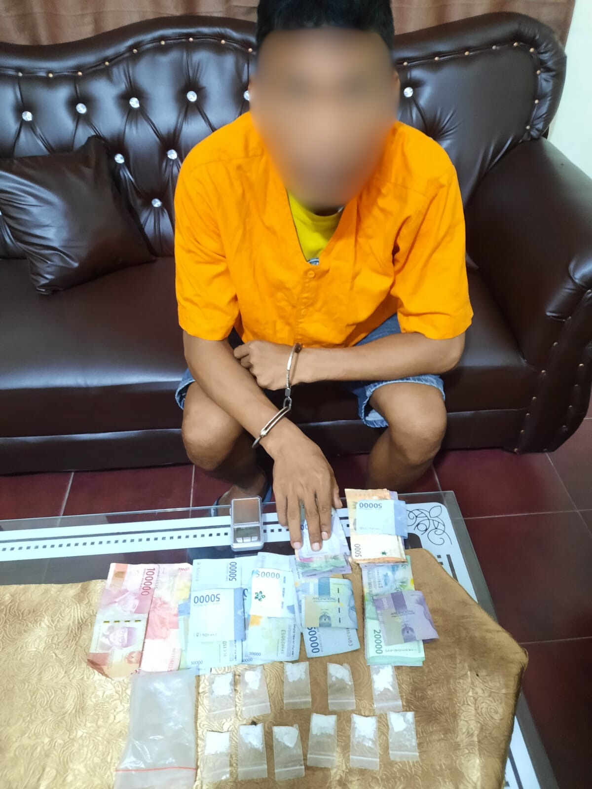 Pria (29) Warga Padang Tualang Ditangkap Sat Reskrim Polsek Tanjung Pura.