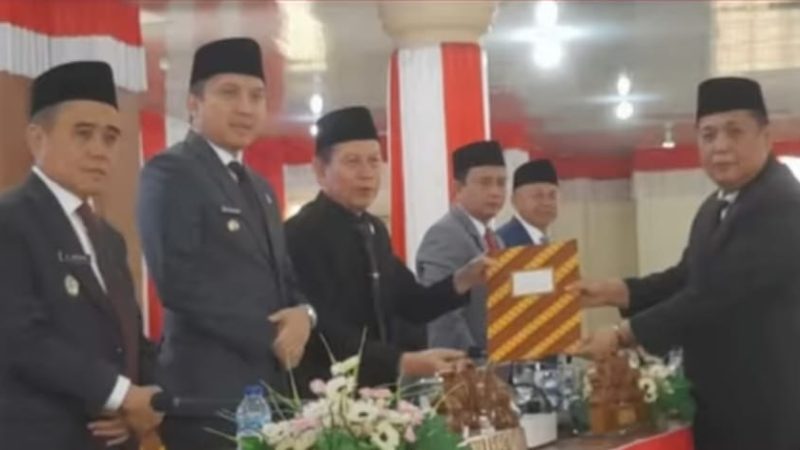 Dengarkan Pidato Kenegaraan Presiden RI, Rapat Paripurna Ke- XI DPRD Ogan Ilir Tahun Sidang 2024