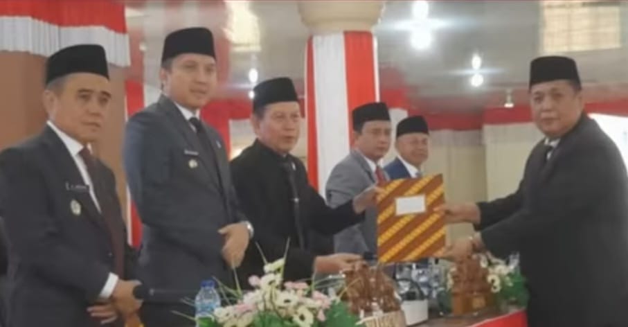 Dengarkan Pidato Kenegaraan Presiden RI, Rapat Paripurna Ke- XI DPRD Ogan Ilir Tahun Sidang 2024
