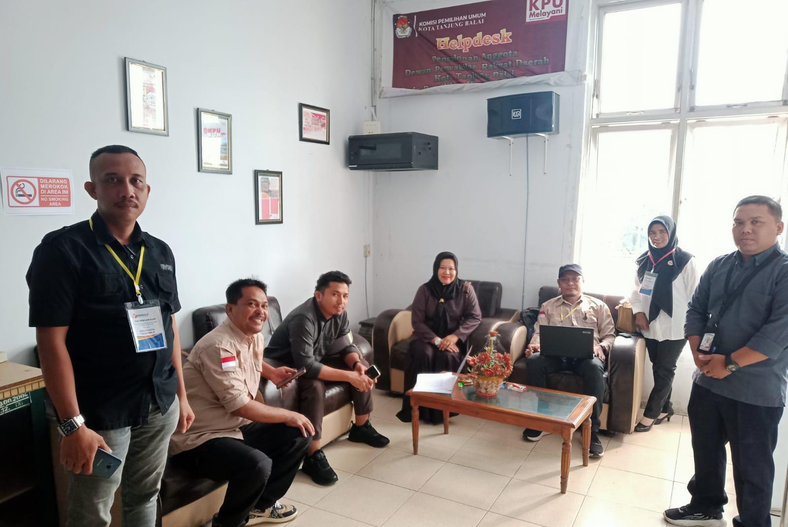 Polres Tanjung Balai Laksanakan Pengamanan Hari Pertama Pendaftaran Walikota dan Wakil Walikota