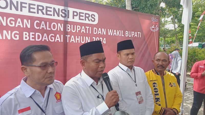 Daftarkan Diri ke KPU Sergai, Pasangan Darma Wijaya-Adlin Tambunan Didukung 13 Partai Politik