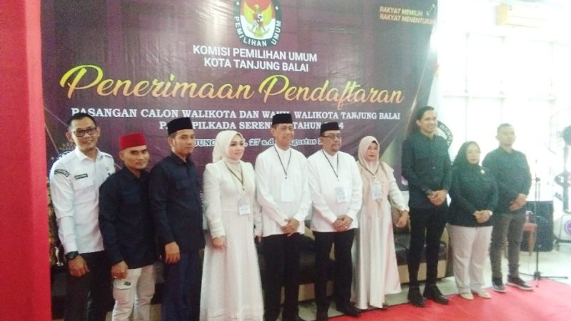 Bacalon Walikota Tanjungbalai Eka Hadi Bersama Darwin Daftarkan Ke KPU