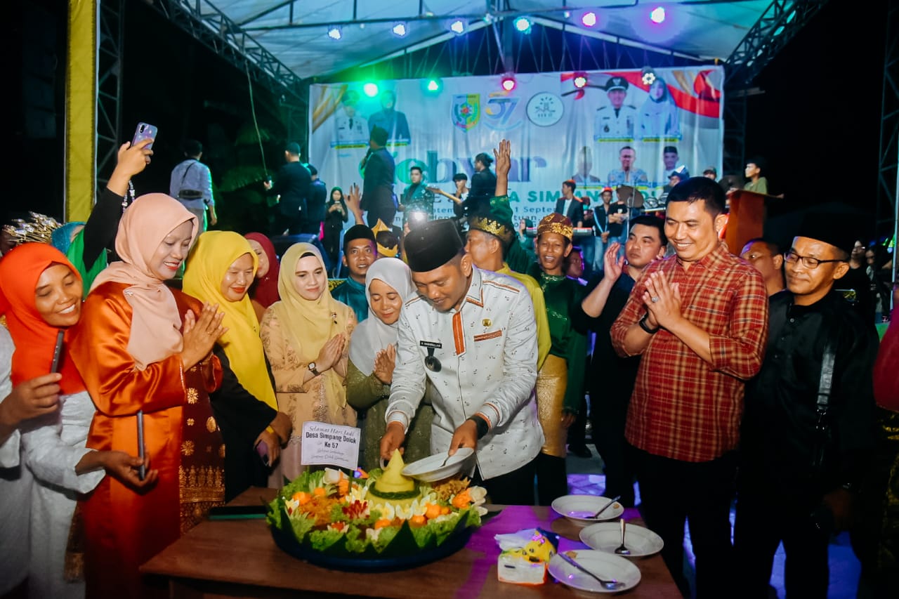Pj. Bupati Heri Hadiri Penutupan Perayaan HUT ke – 57 Desa Simpang Dolok