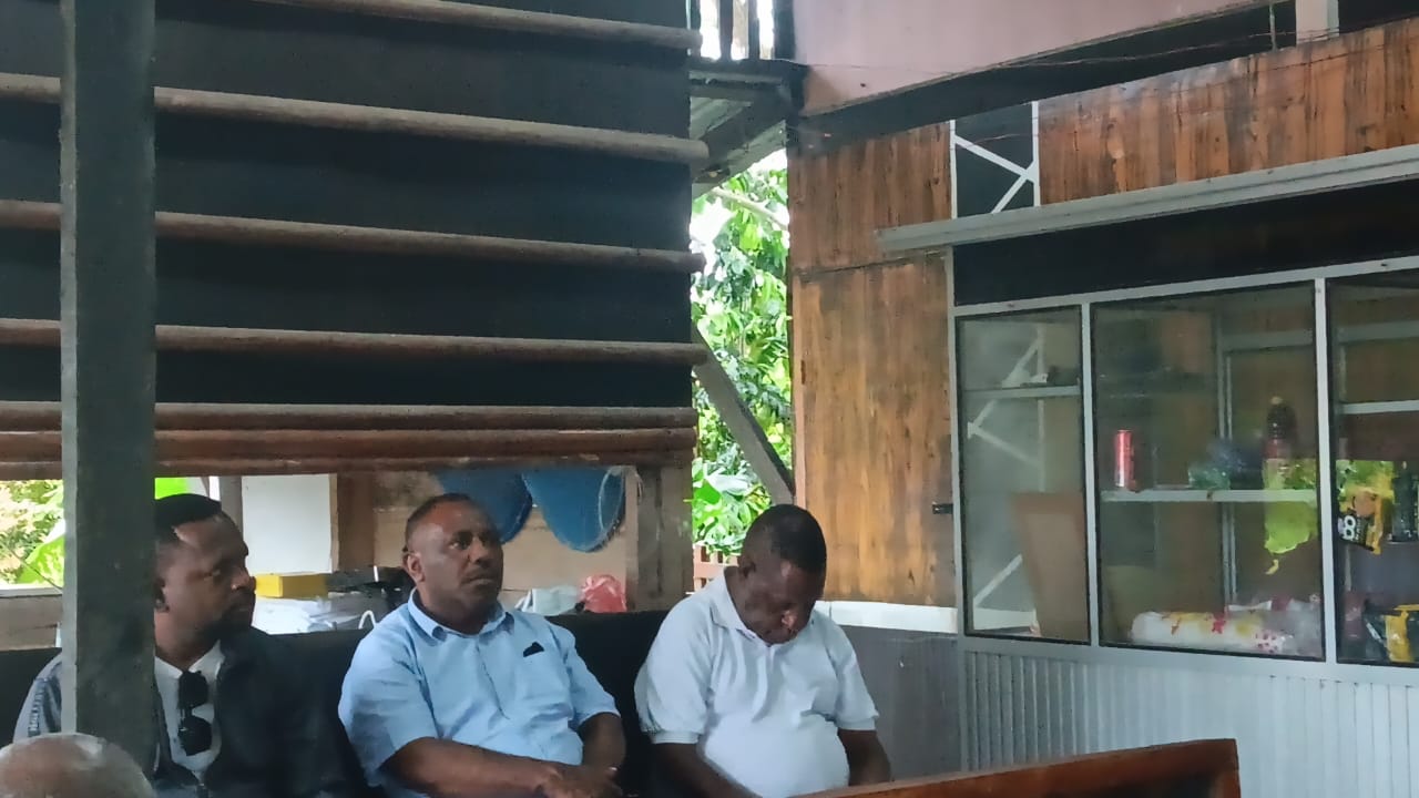 Blusukan ke Akar Rumput, Balon Korza Temui Masyarakat Aifat Timur Jauh Terima Keluhan Masyarakat, Pembangunan Infrastruktur Jadi Atensi