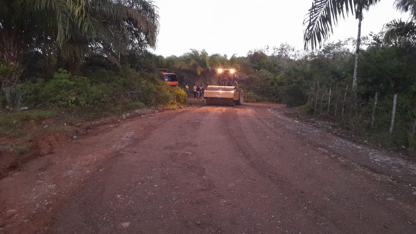 PUPR Kerjakan Peningkatan Ruas Jalan Pulo Tengoh – Jambak dan Sikundo Kecamatan Pante Ceureumen