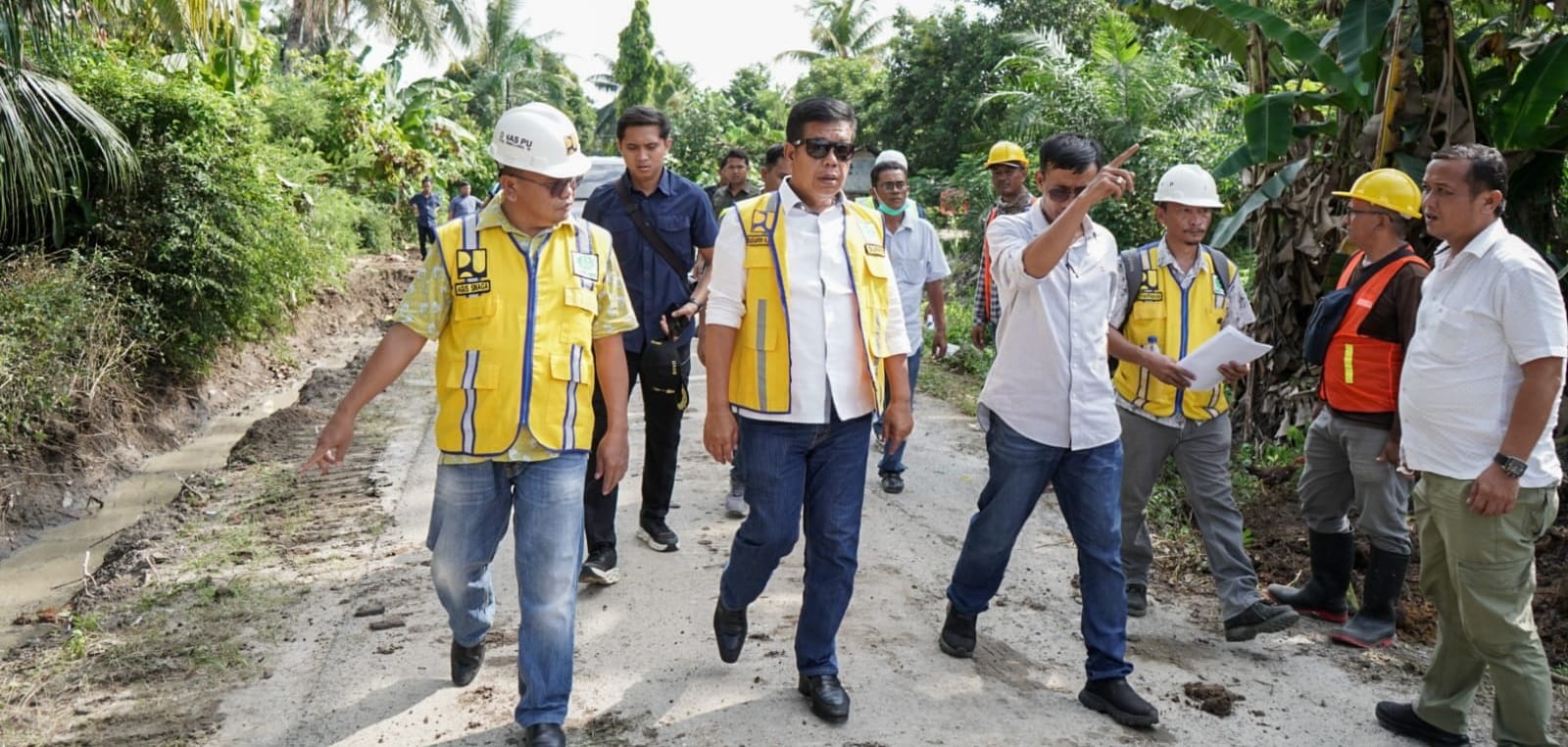 Bupati Simalungun Tinjau Pembangunan Jalan di Kecamatan Jawa Maraja Bah Jambi