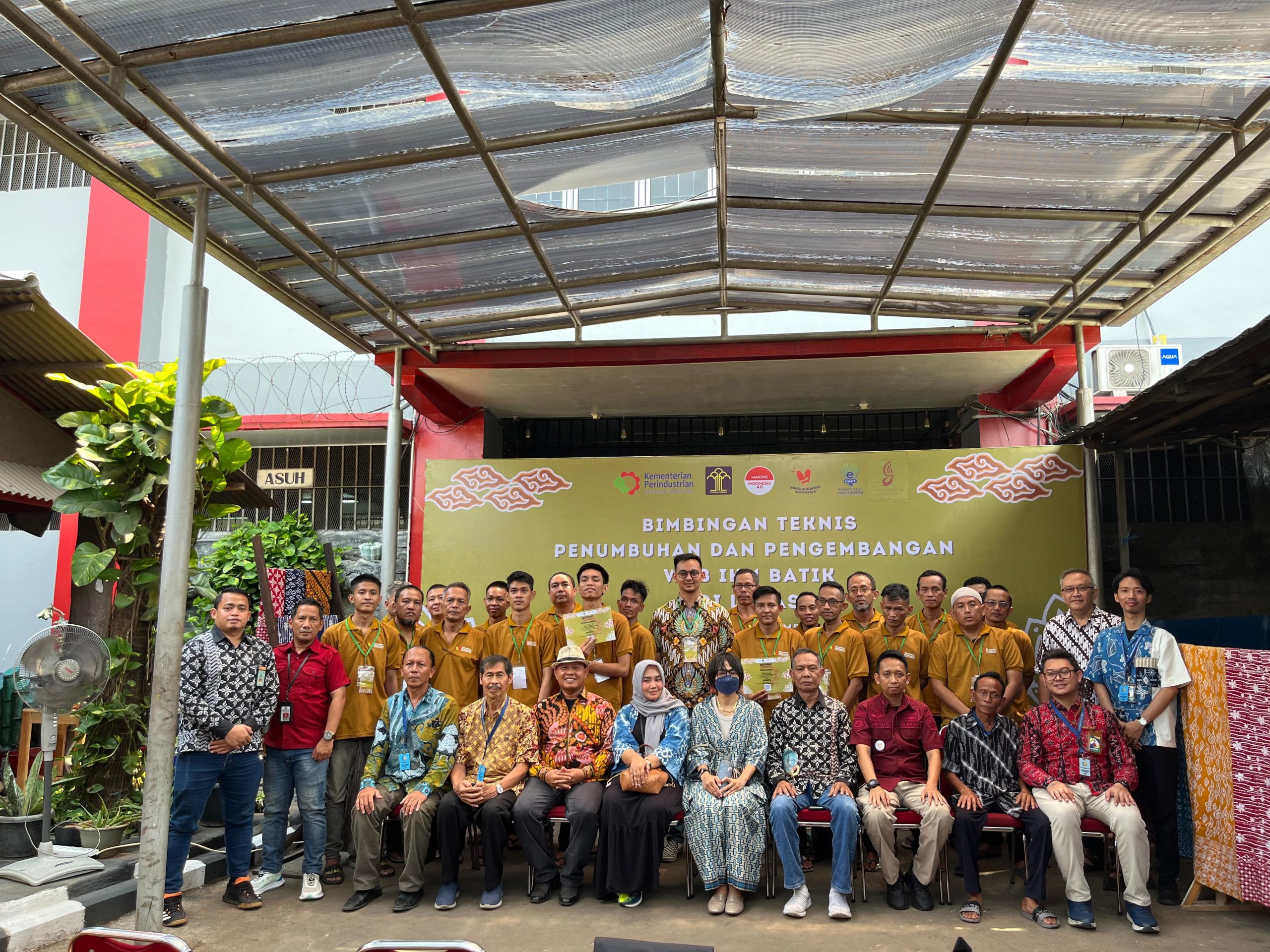 Penutupan Bimbingan Teknis Wirausaha Baru IKM Batik di Lapas Kelas I Cipinang: Mengembangkan Kreativitas dan Kemandirian Warga Binaan