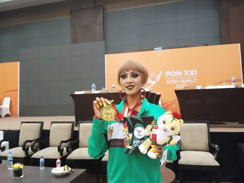 Berawal dari Wedding Dancer hingga Medali Emas PON, Stefani Atlet Dancesport Sumut Kerja Keras Tak Menghianati Hasil