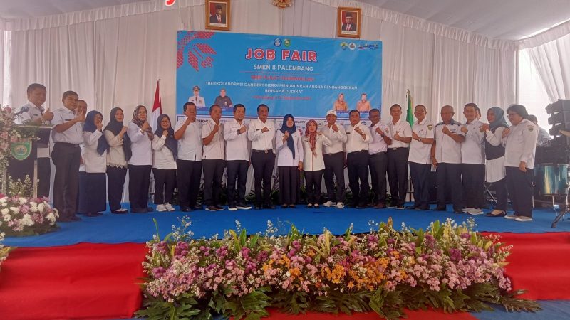 JOB FAIR SMKN 8 Palembang, Berkolaborasi Dan Bersenergi Menurunkan Angka Pengangguran